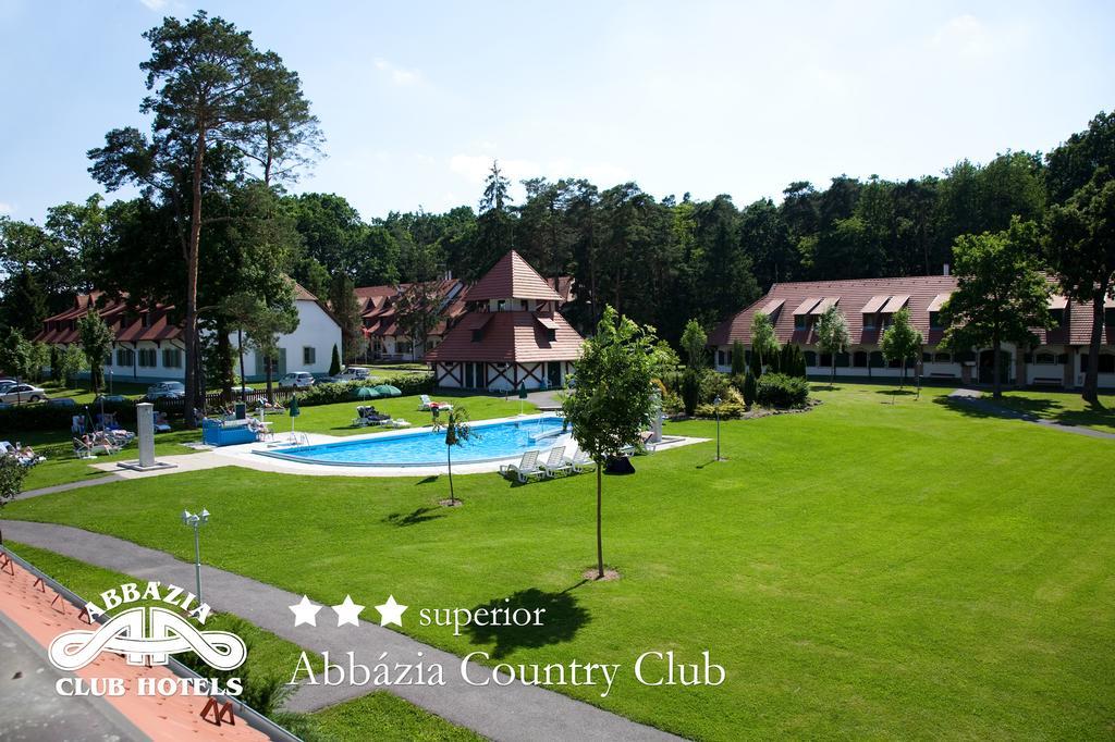 Abbazia Country Club Hotel Nemesnep ภายนอก รูปภาพ
