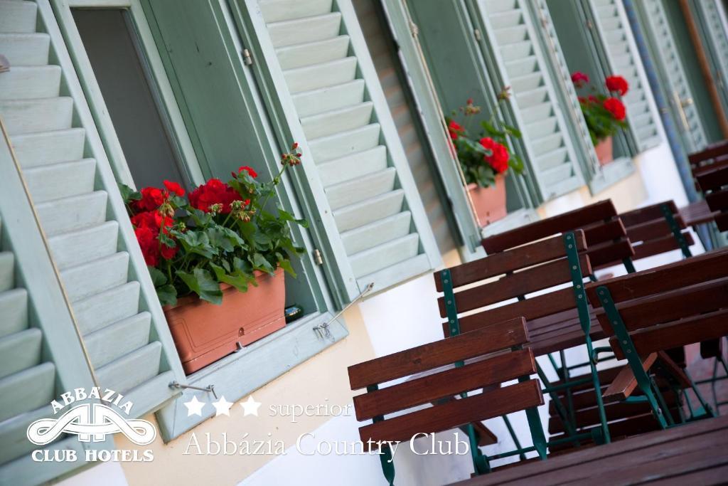 Abbazia Country Club Hotel Nemesnep ภายนอก รูปภาพ