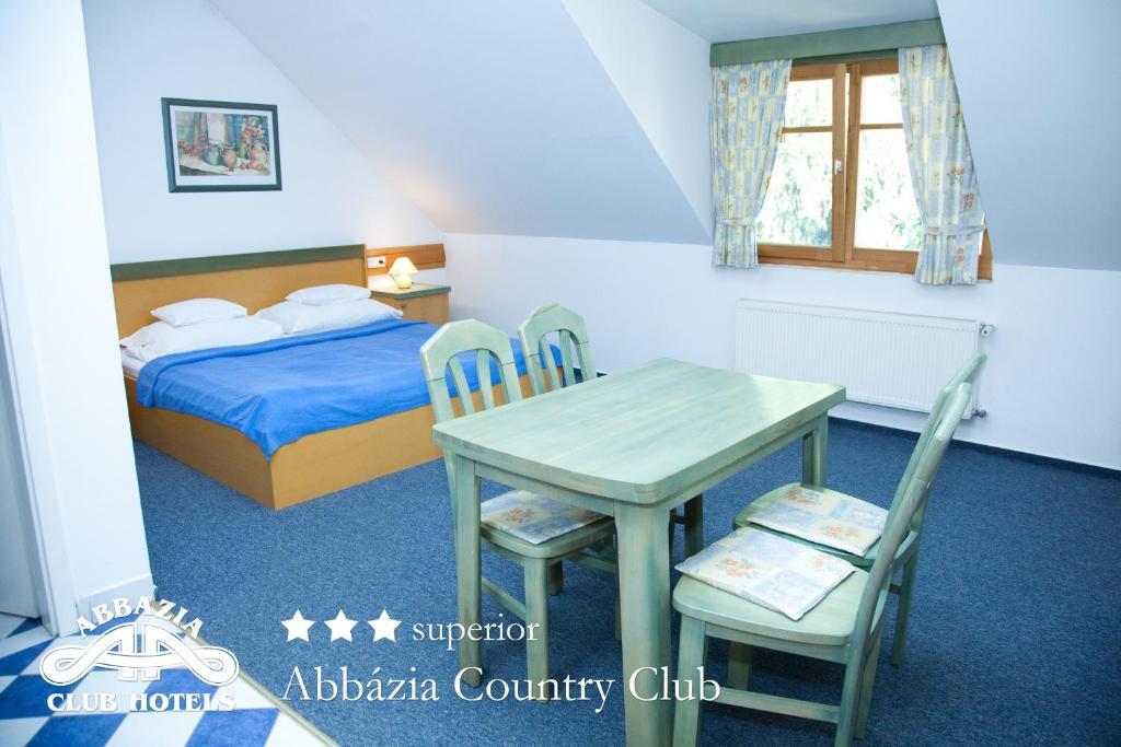 Abbazia Country Club Hotel Nemesnep ภายนอก รูปภาพ