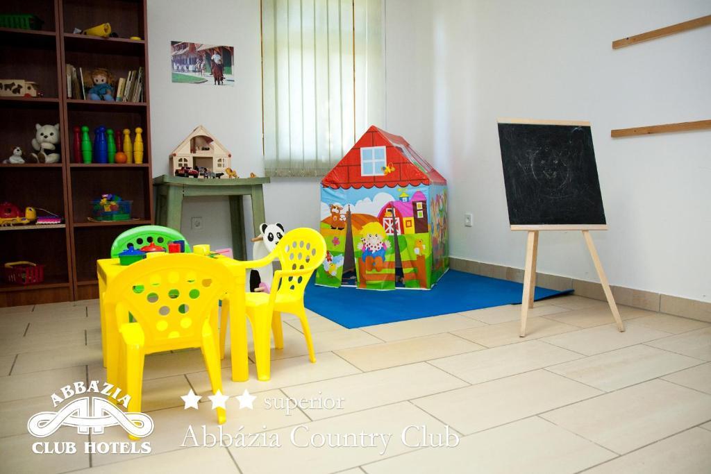 Abbazia Country Club Hotel Nemesnep ภายนอก รูปภาพ